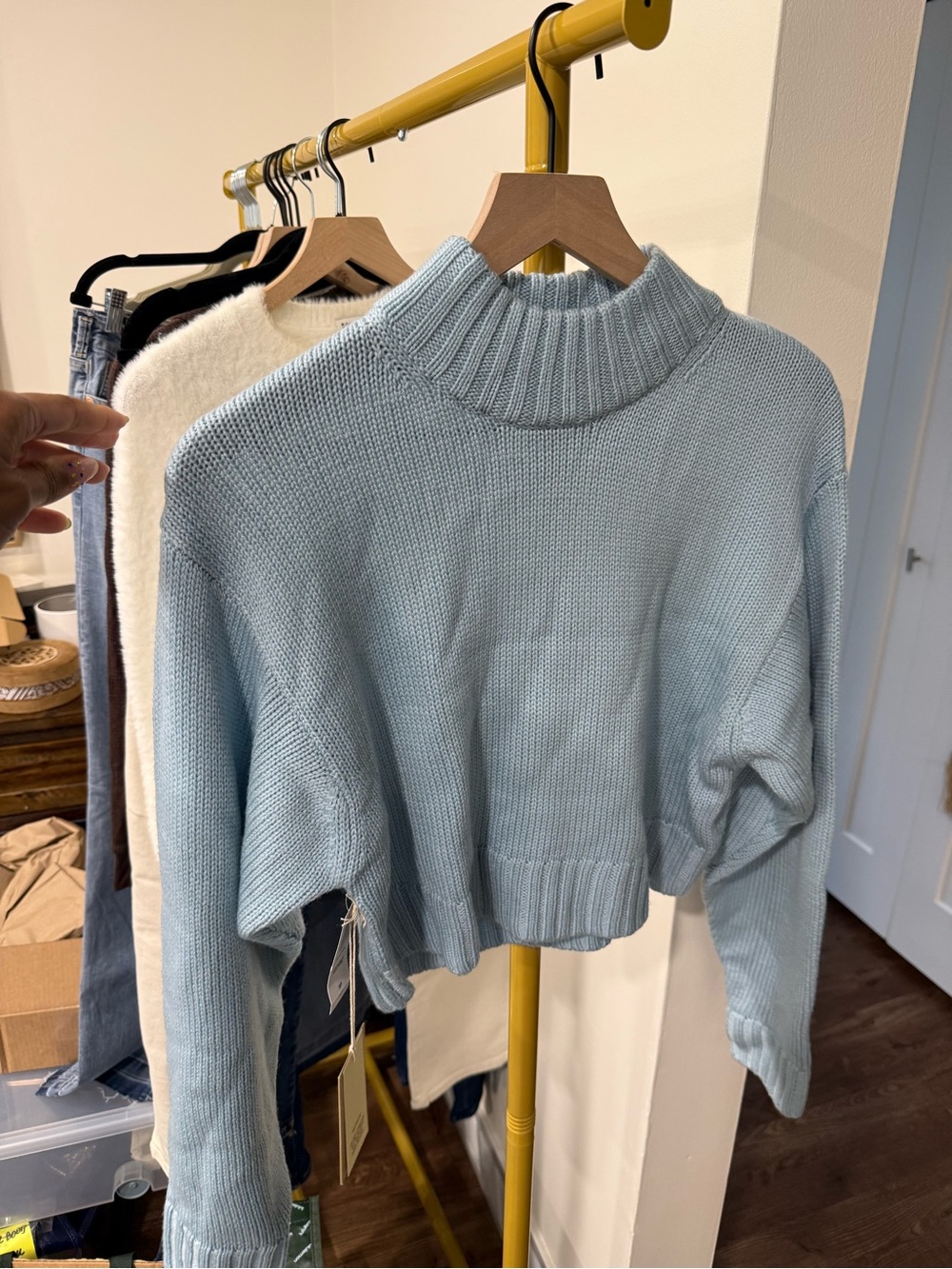 NWT Aritzia Wilfred Free Light Blue Harper Sweater Size Small - Picture 6 of 6